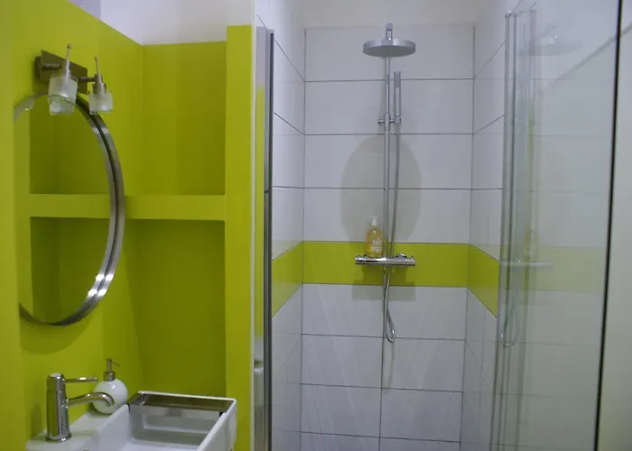 La Cour Soubespin 3* Lila